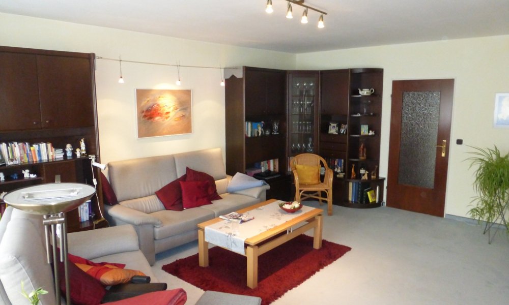 *Provisionsfrei* ruhige Lage, hier muss ich zuschlagen!