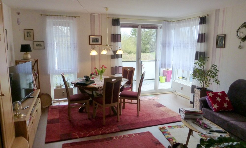 **RESERVIERT**
