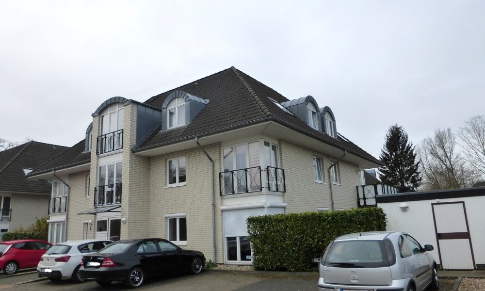 **RESERVIERT**