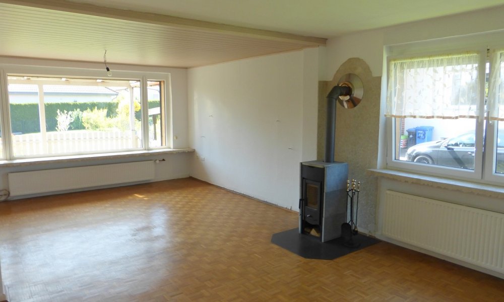 1 Familienhaus zum sanieren