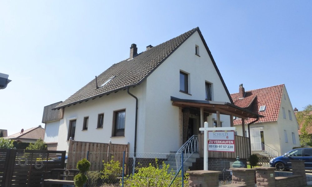 1 Familienhaus zum sanieren