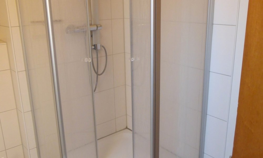 1 Familienhaus zum sanieren